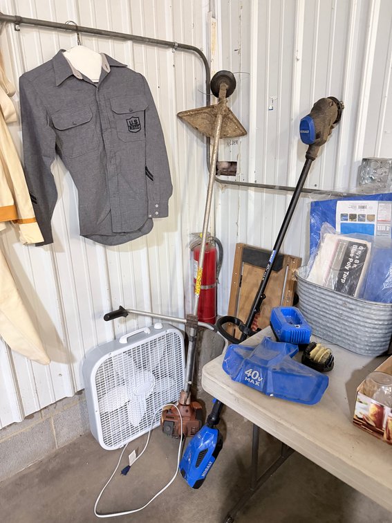 Lot 76