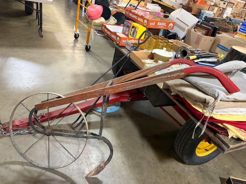 Lot 76