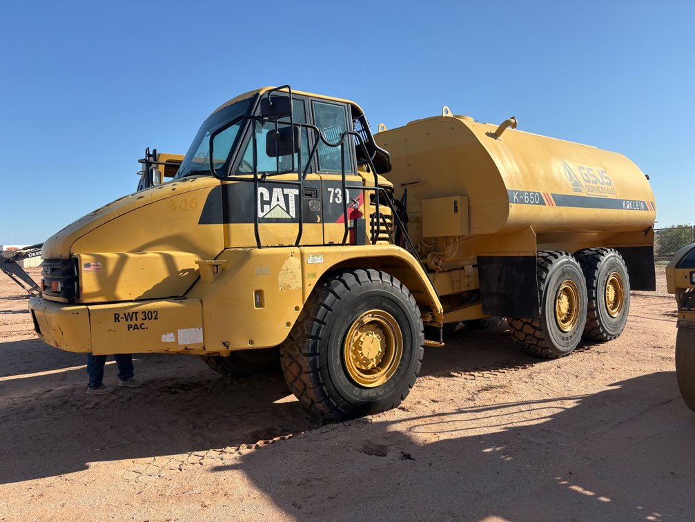 Caterpillar 730 Articulated Water Truck w/ Klein K-650 Tank
