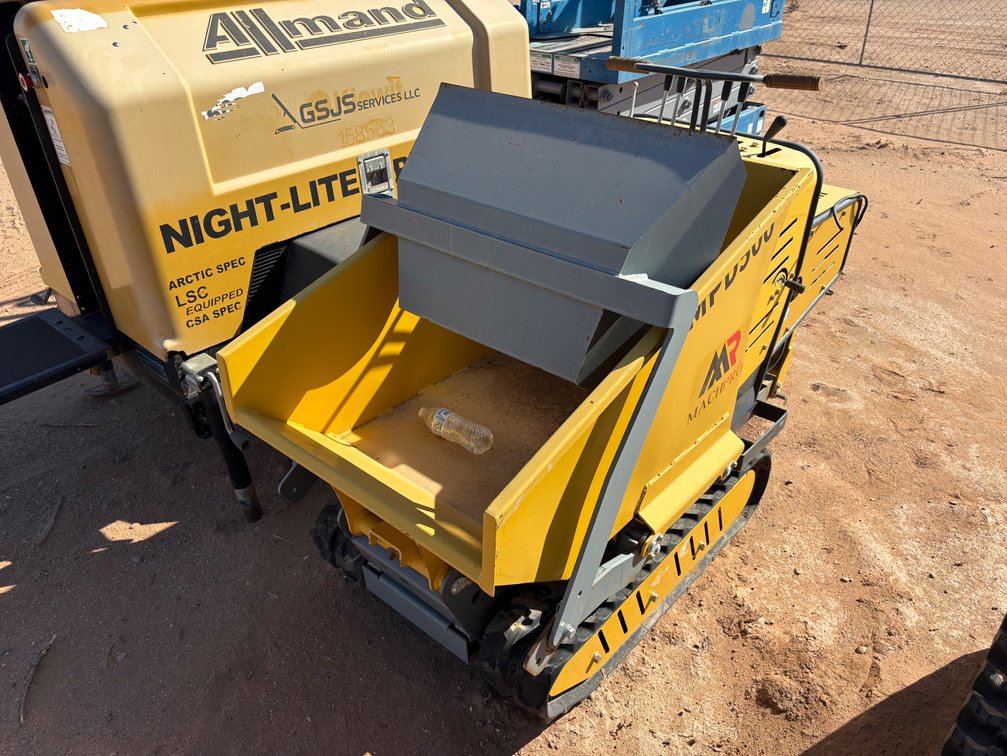 MachPro MPD500 Tracked Mini Dumper