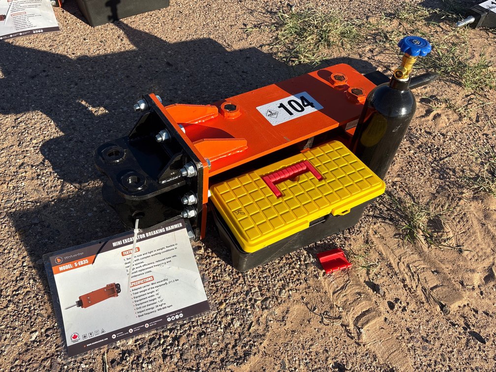 Mini Excavator Breaking Hammer
