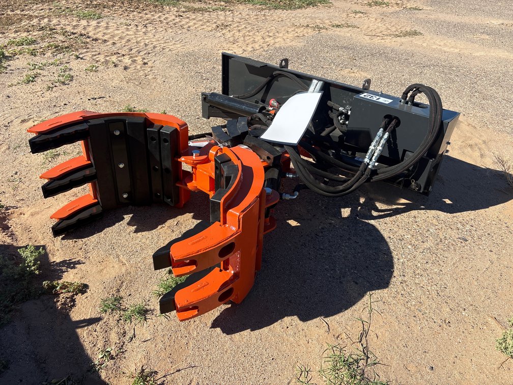 5 Claw Rock And Tree Transporting Attachment