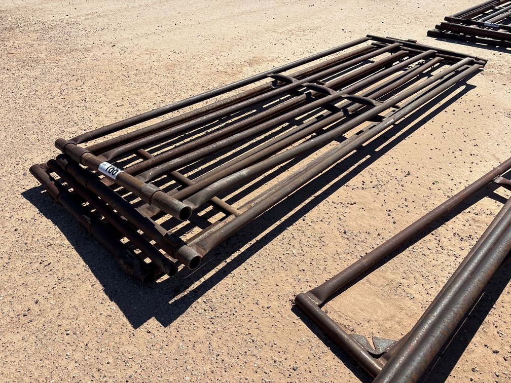 4 Ranch Gates
