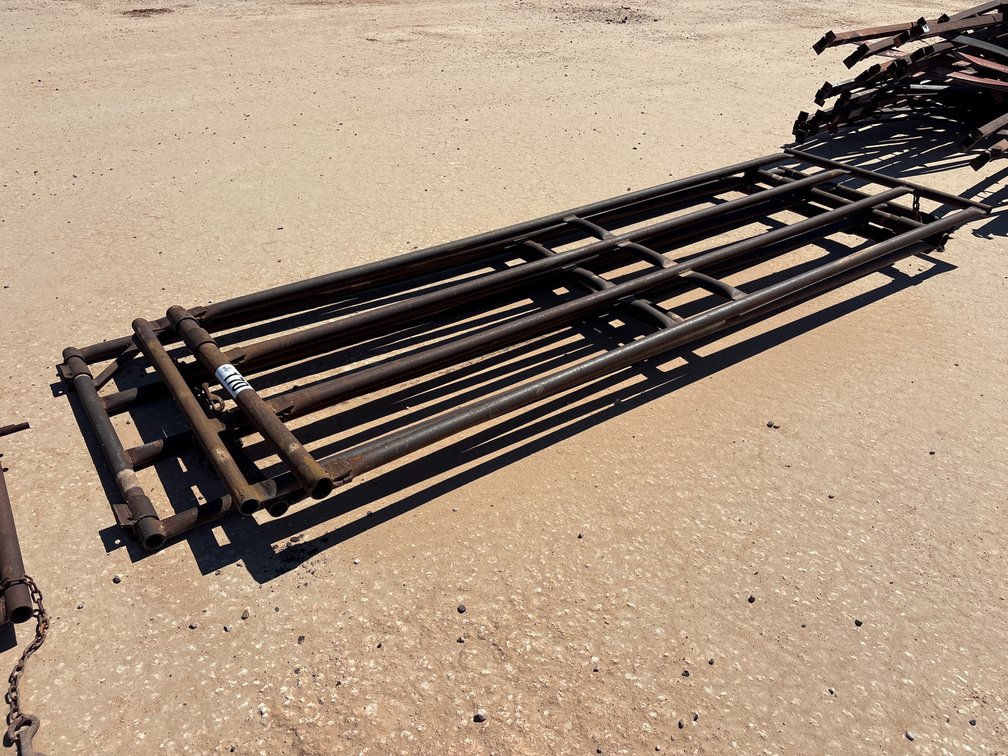 4 Ranch Gates