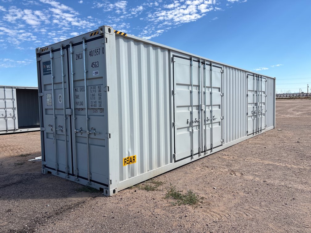40’ Shipping Container