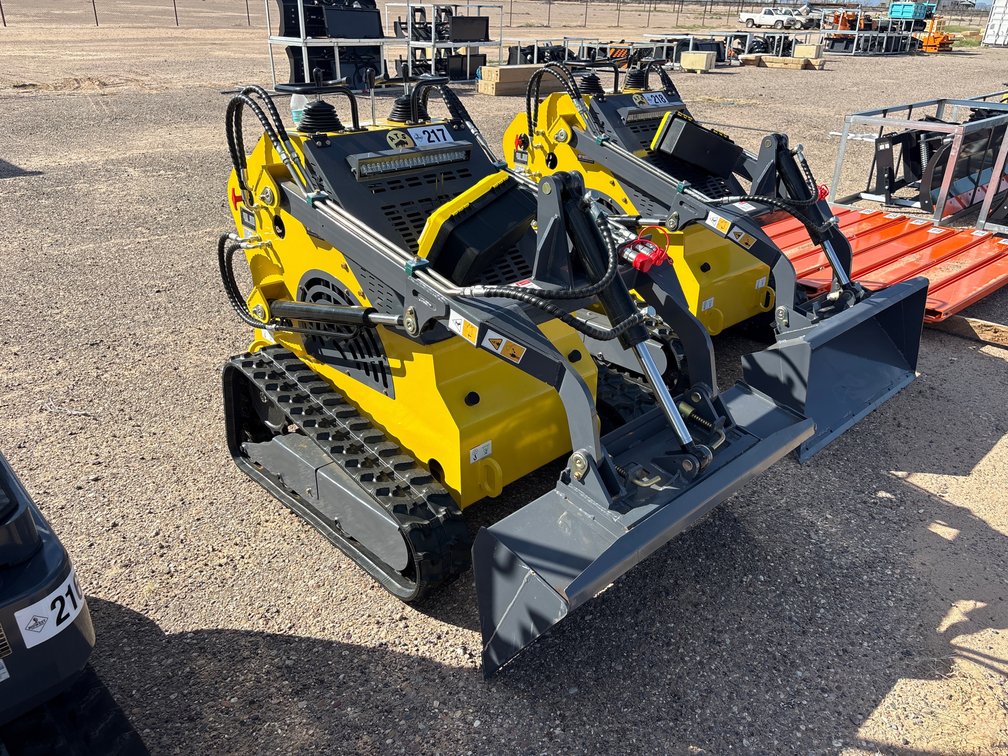 ATS-T460 Mini Skidsteer