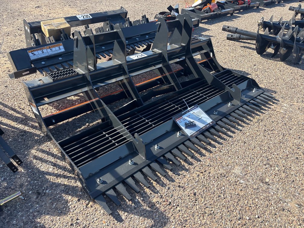 Skidsteer Land Leveler