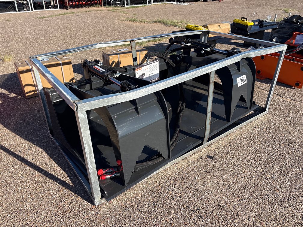 Skidsteer Grapple Bucket