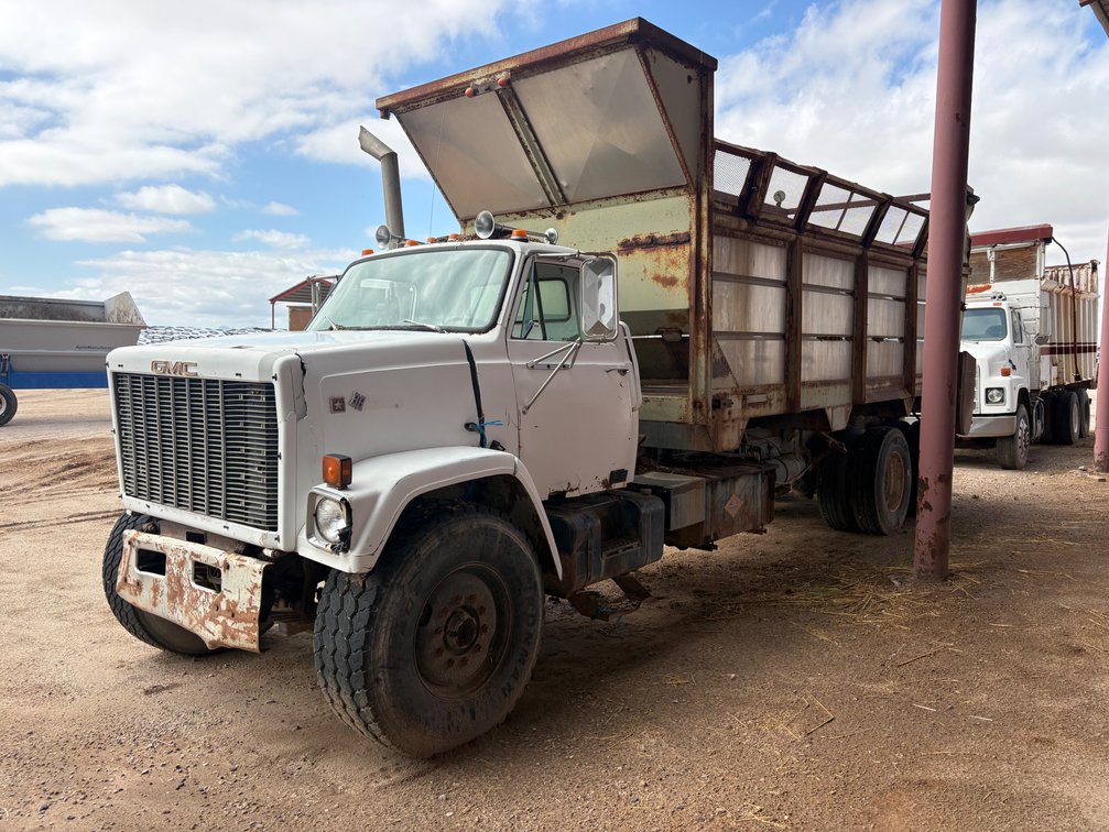 GMC Silage Truck