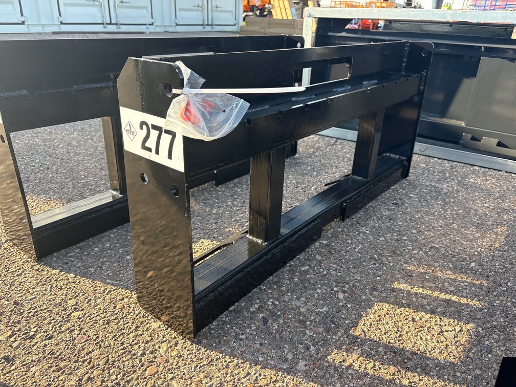 Skidsteer Fork Base