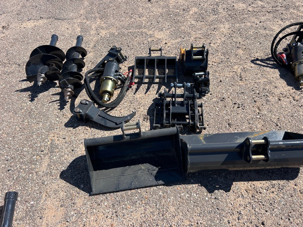 Mini Skidsteer Attachment Package