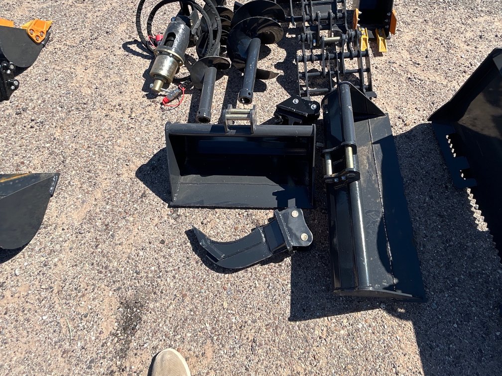 Mini excavator Attachment package