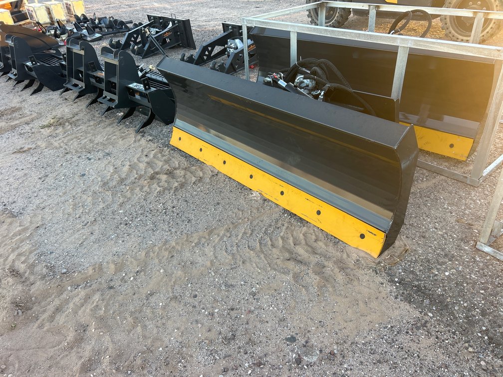 Skidsteer Dozer Blade With Hydraulic Tilt and Angle