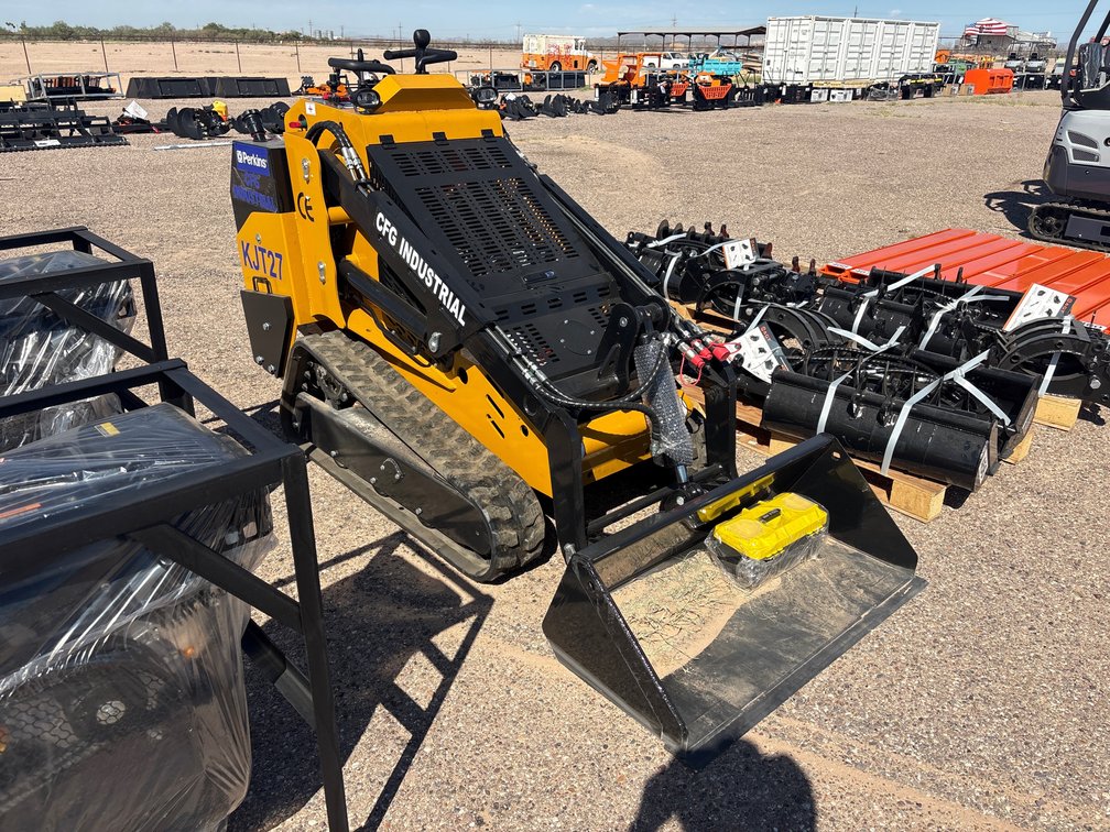 KJT27 Mini Skidsteer