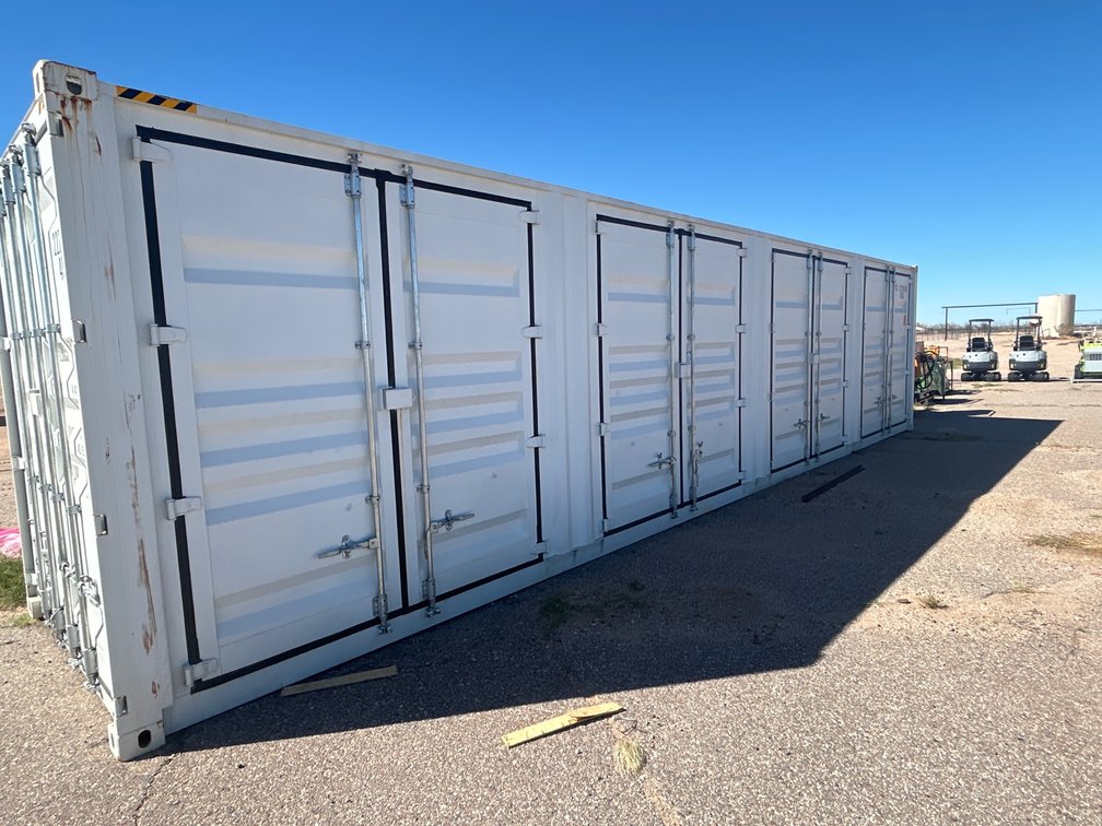 40’ Shipping Container
