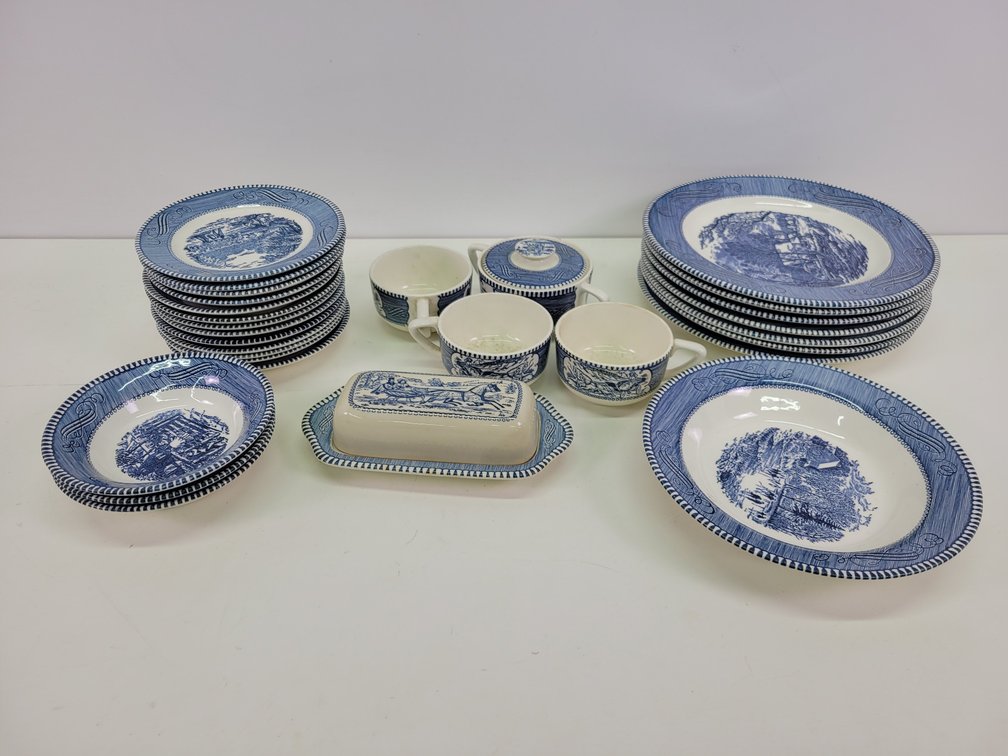 Currier & Ives Royal Ironstone Dishes
