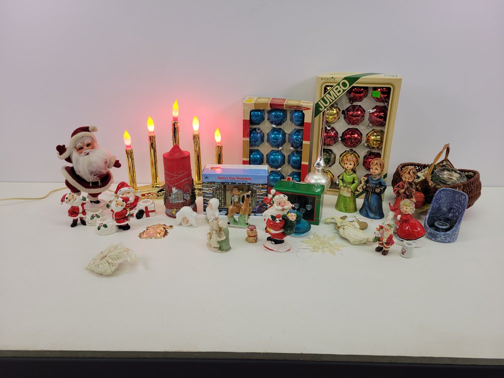 Vintage & Modern Christmas Décor