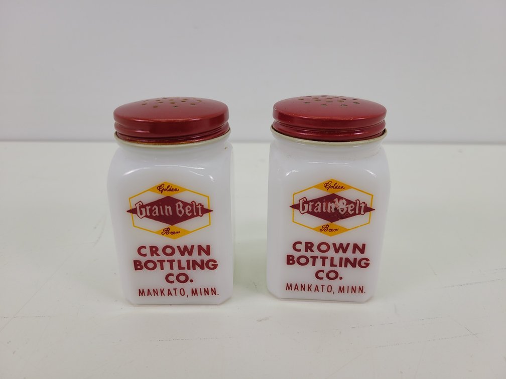 Grain Belt - Crown Bottling Co. S&P Shakers - Mankato, MN