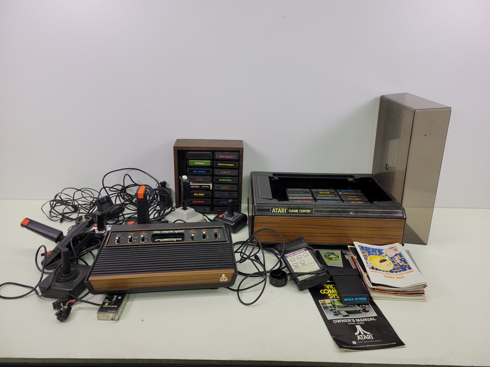 Atari 2600 Game Console, (41) Games and More
