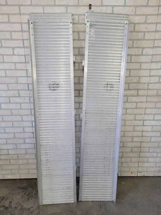 Pair of Aluminum Ramps