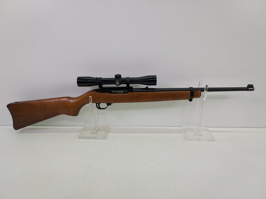 RUGER 10/22 .22LR Rifle with Bushnell Sportview Scope - Used