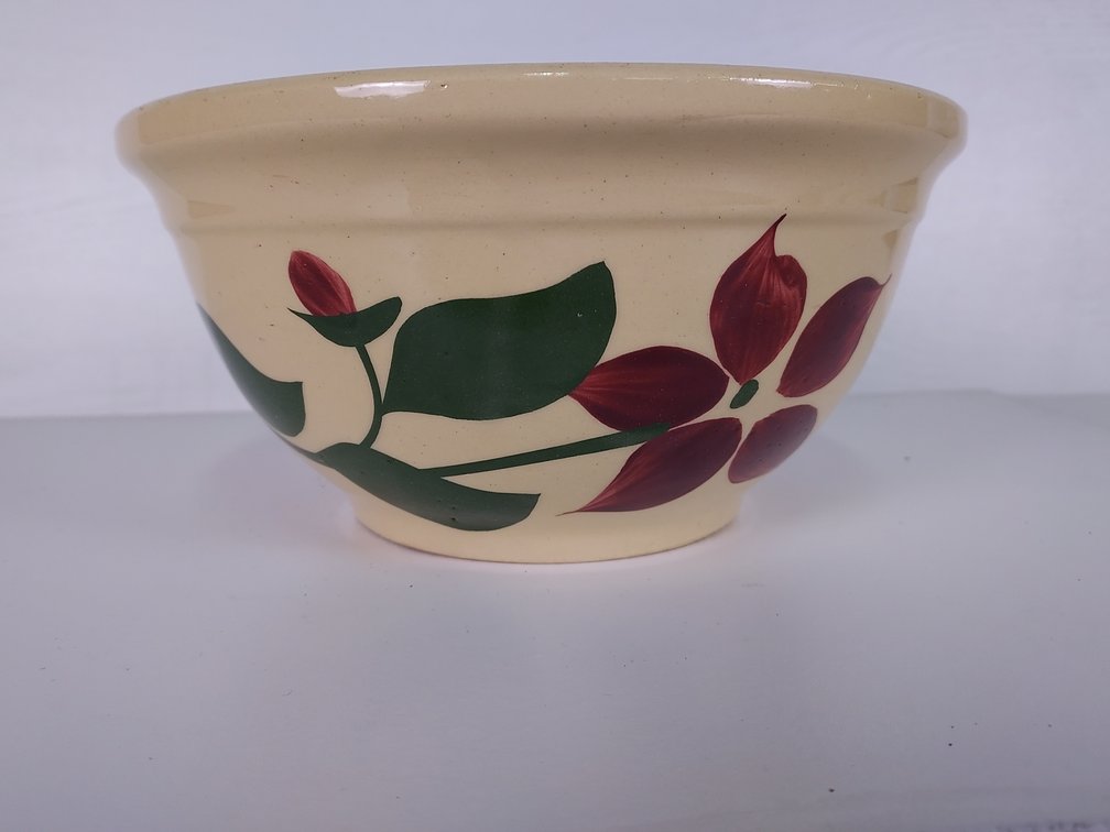 8" Watt Starflower Advertising Mixing Bowl - Green Isle and Belle Plaine, MN