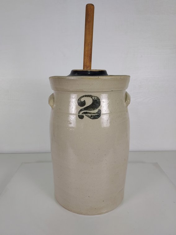 2 Gallon Butter Churn with Churning Staff