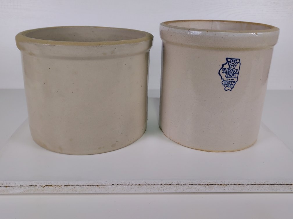 Pair of Crocks - 1 Gallon Unmarked and 1 Gallon White Hall Pottery
