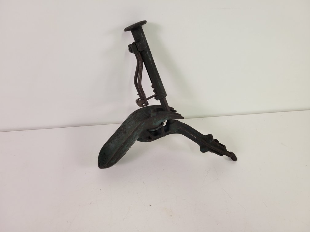 Cast Iron Cherry Stoner