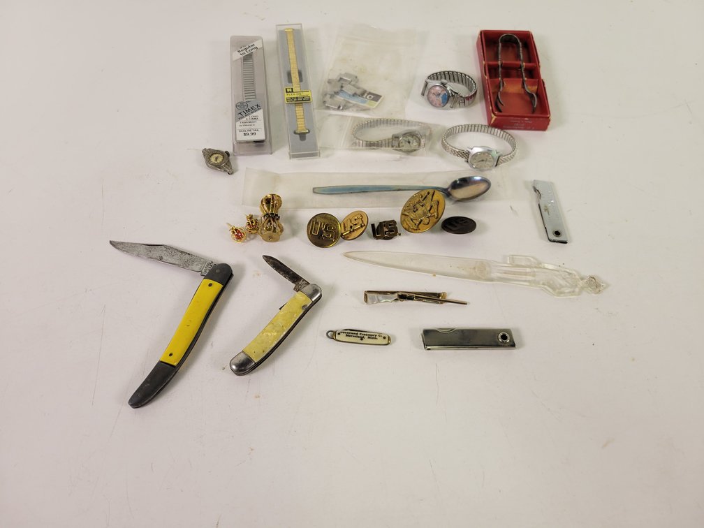 US Military Pins, Swank rifle Tie Clip, Watches and More