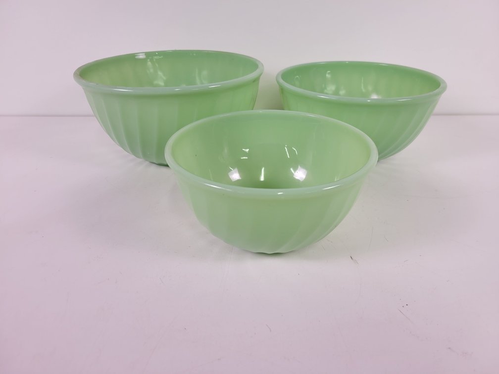(3) Jadeite Fire King Mixing Bowls
