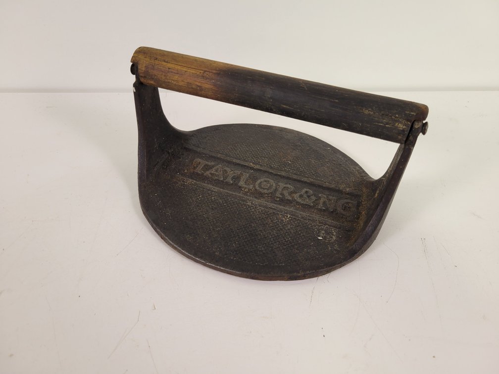 Taylor & NG's "Bull Press" Meat Press