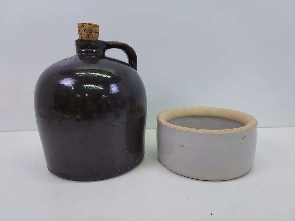 1 Gallon Brown Beehive Jug and Pet Bowl