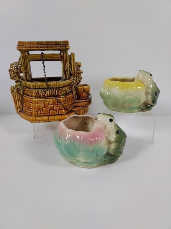3 McCoy Planters