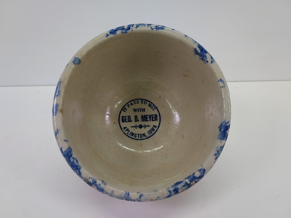 7" Red Wing Spongeware Advertising Panel Bowl - Aplington, Iowa
