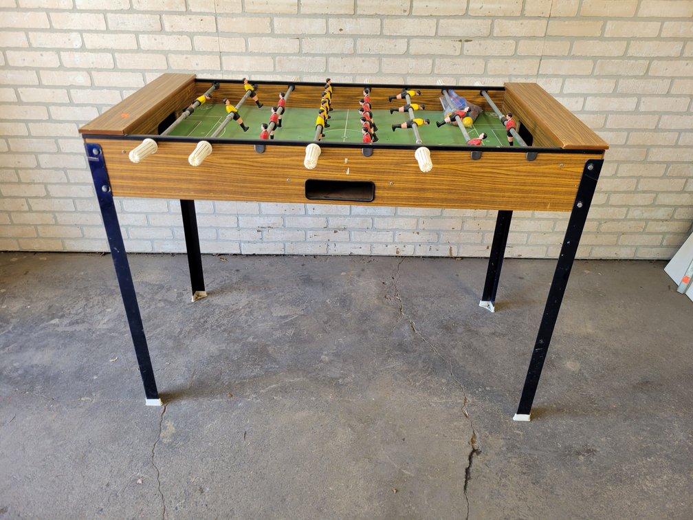 Arcofalc Foosball Table with Balls