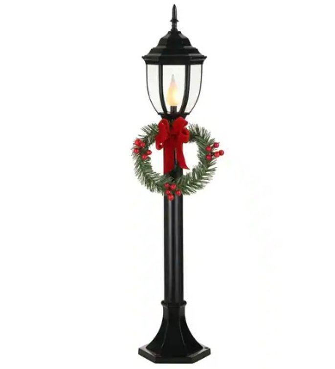 New Mr. Christmas Metal LED Lamppost