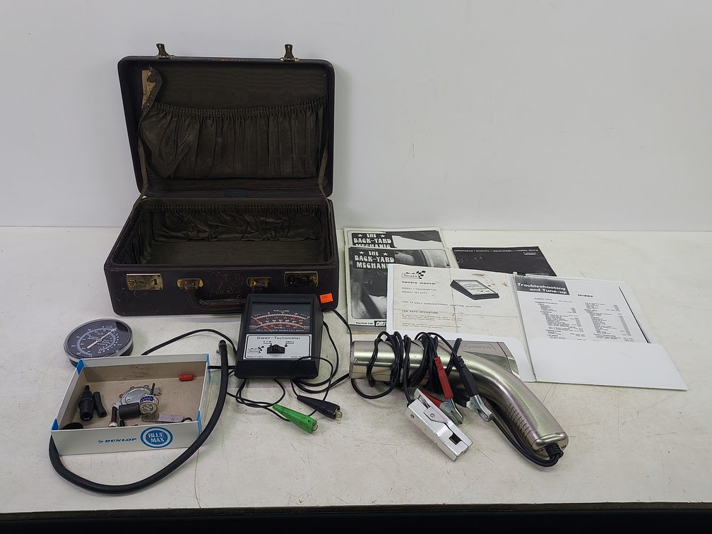 Timing Light, Dwell Meter & Engine Vacuum & Pressure Test Kit