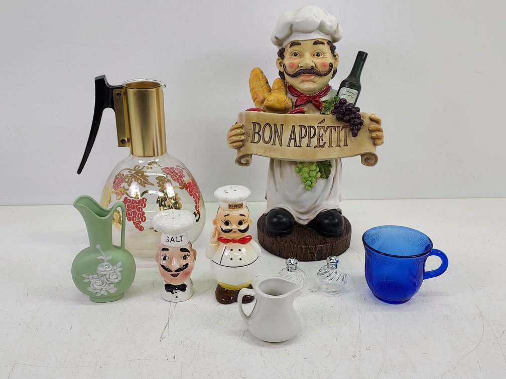 Salt & Pepper Shakers, Statue & More