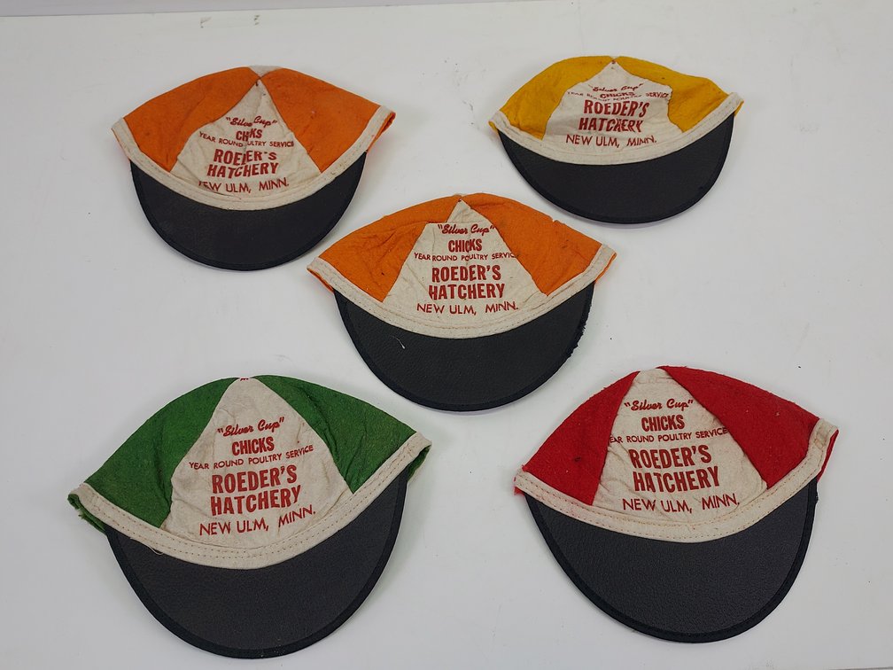 (5) Vintage Roeder's Hatchery New Ulm, MN Felt Hats