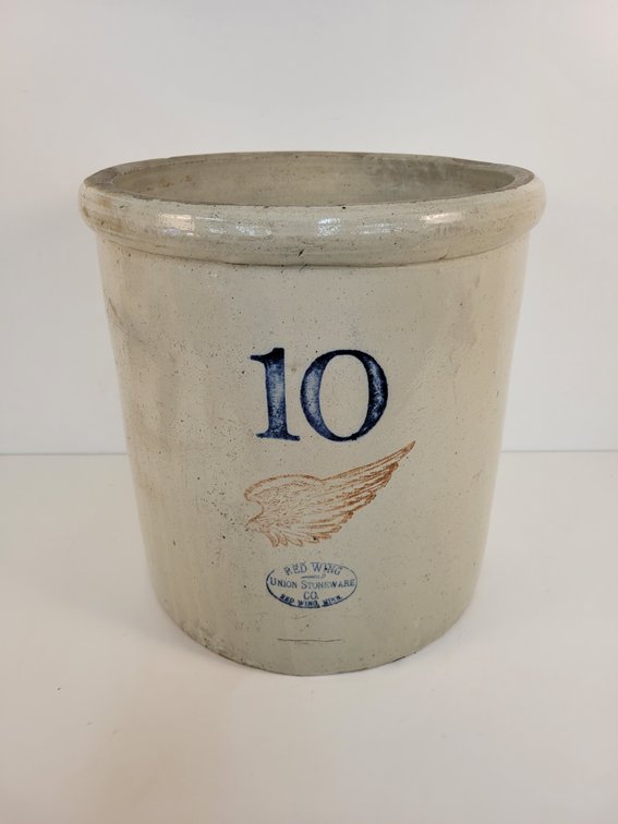 Red Wing 10 Gallon Stoneware Crock - Large Wing