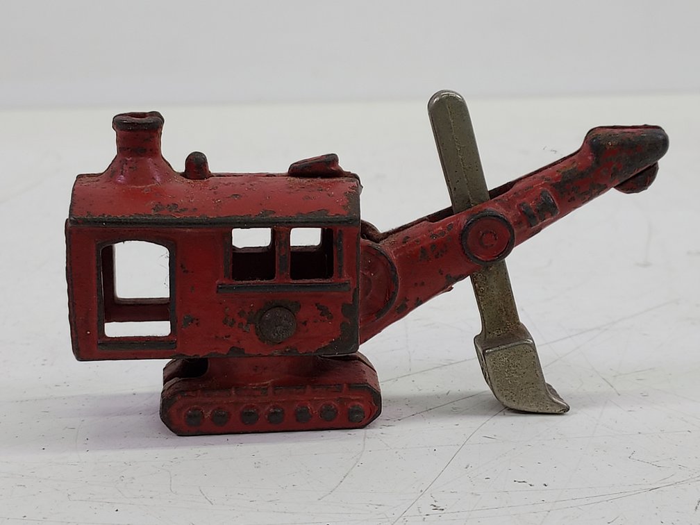 Vintage Hubley Cast Iron Steam Shovel