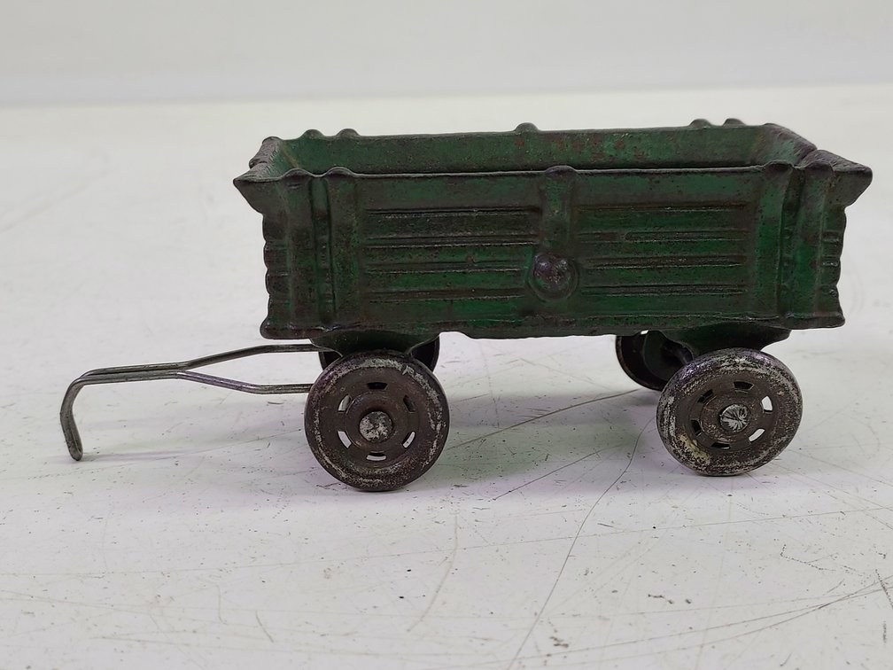 Vintage Cast Iron With Metal Wheels Green Flare Wagon