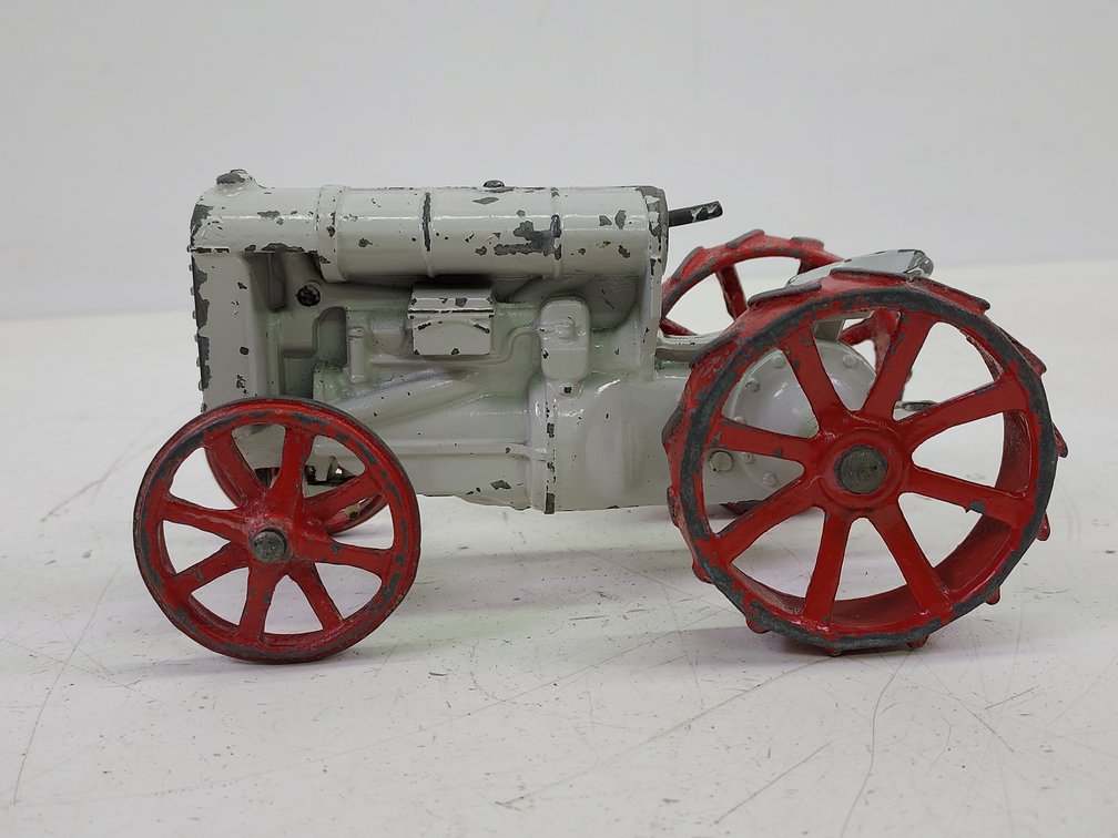 Fordson Die-Cast Tractor