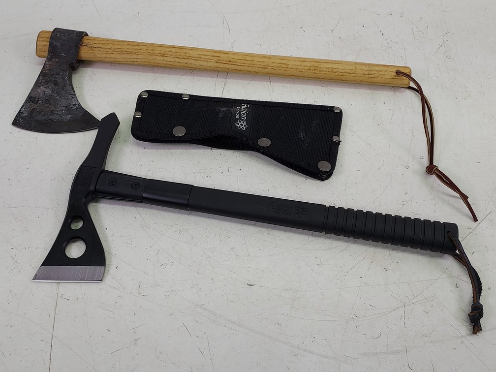SOG Hatchet & Throwing/Camp Tomahawk Hatchet