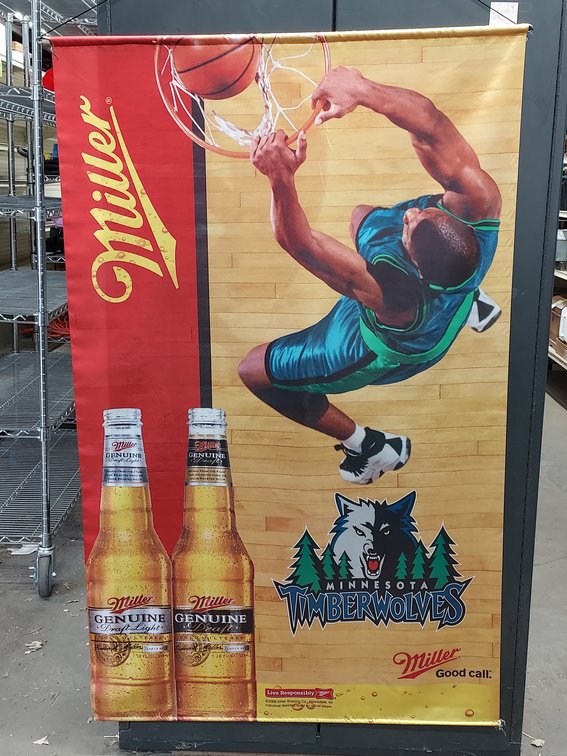 2006 Miller Genuine Draft/Minnesota Timberwolves Banner