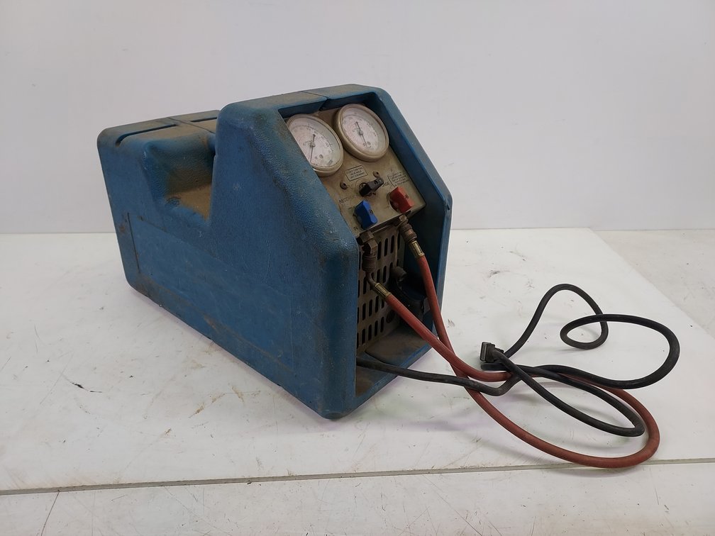 Promax Amprobe Refrigerant Recovery Machine