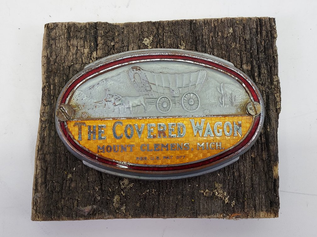 Vintage 1930's The Covered Wagon Travel Trailer Badge