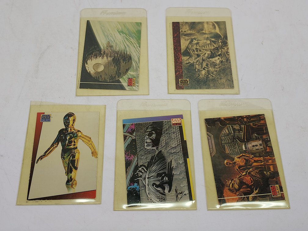(5) 1993 Topps Star Wars Galaxy Cards in Hard Sleeves