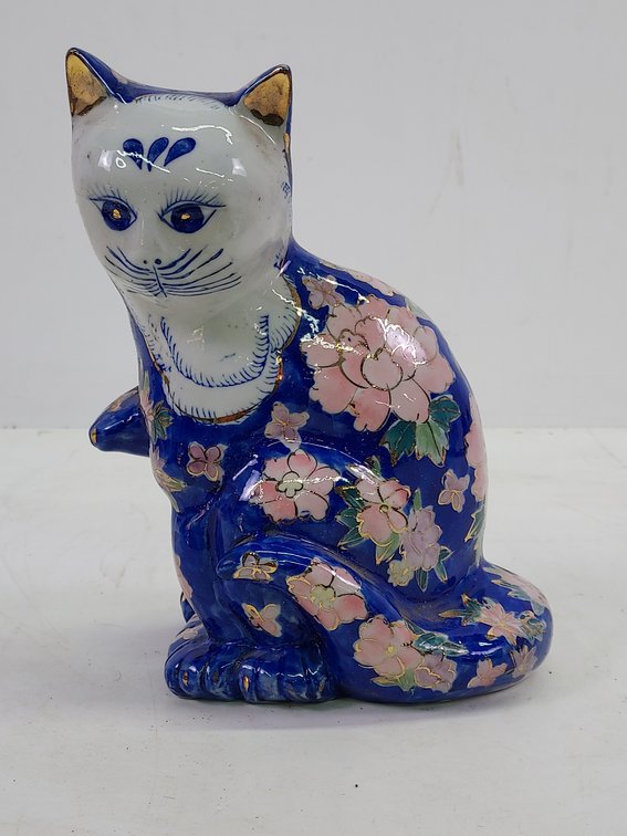 Vintage Hand Painted Chinese Porcelain Cat